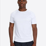 Performance S/S Tee - Hvid (Hvidt logo)