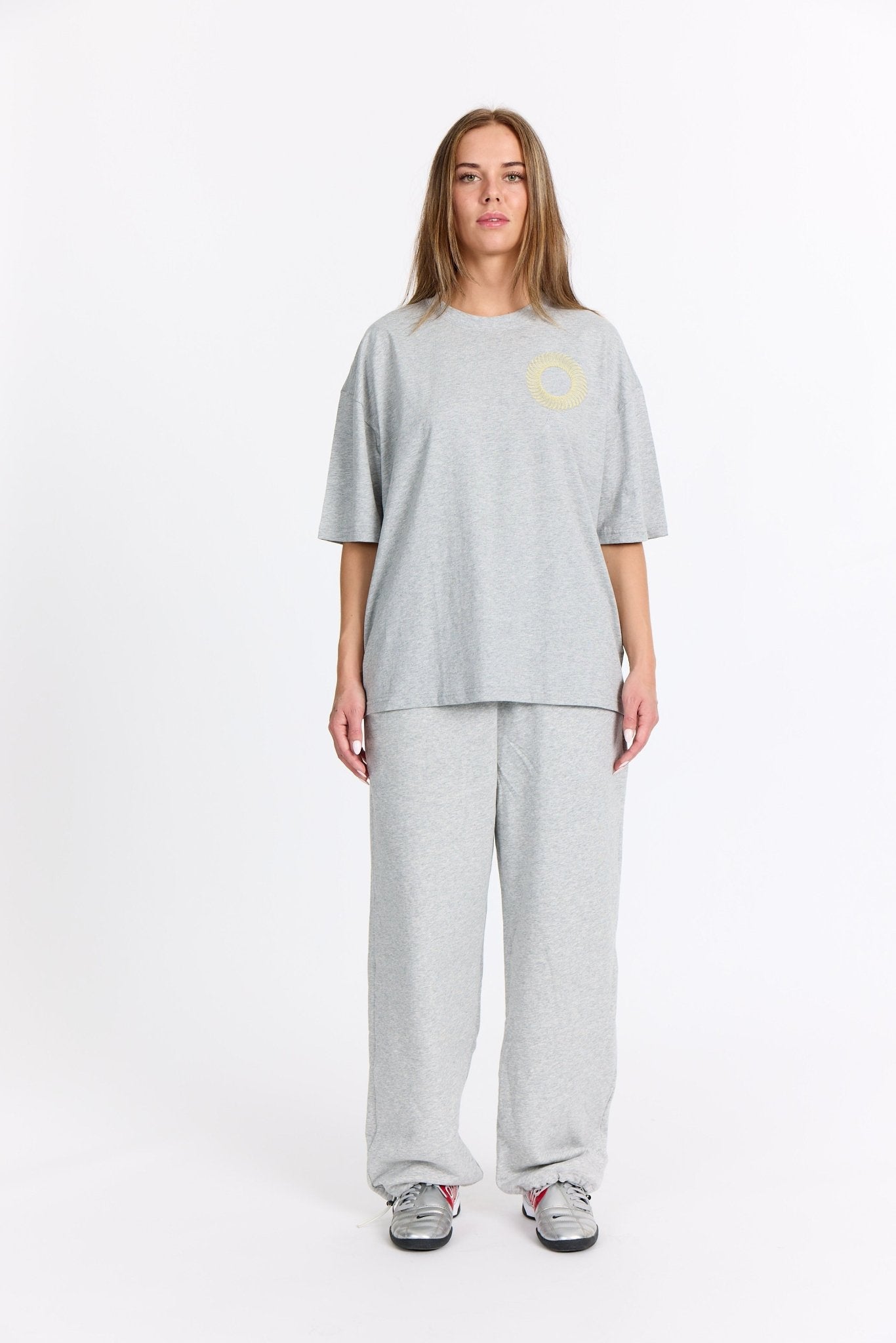 Grå Oversized Tee - Sweatshop - Gul - Alyvh