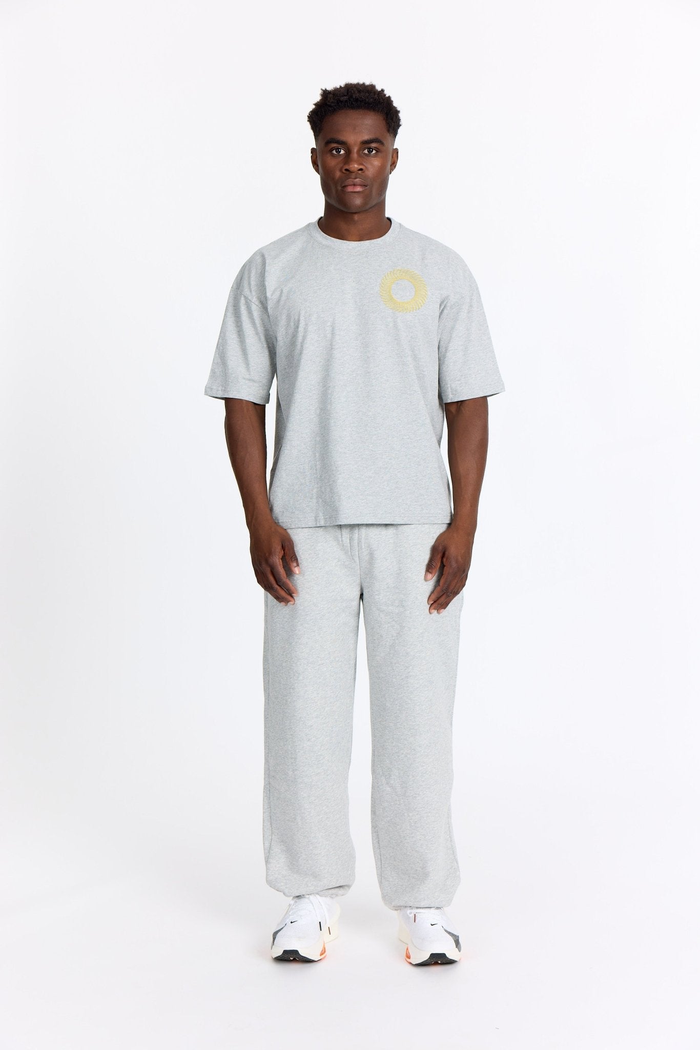 Grå Oversized Tee - Sweatshop - Gul - Alyvh