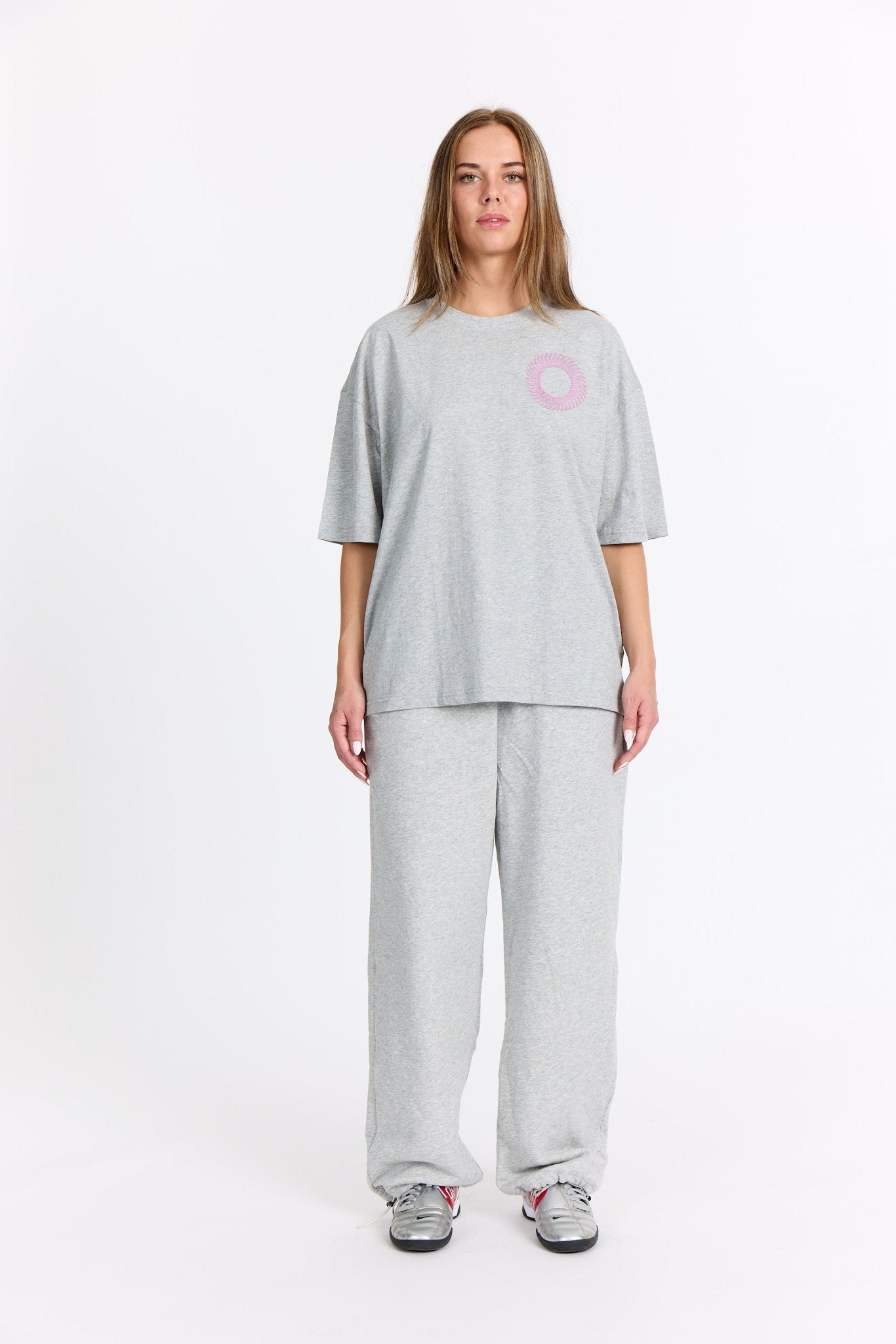 Grå Oversized Tee - Sweatshop - Pink - Alyvh