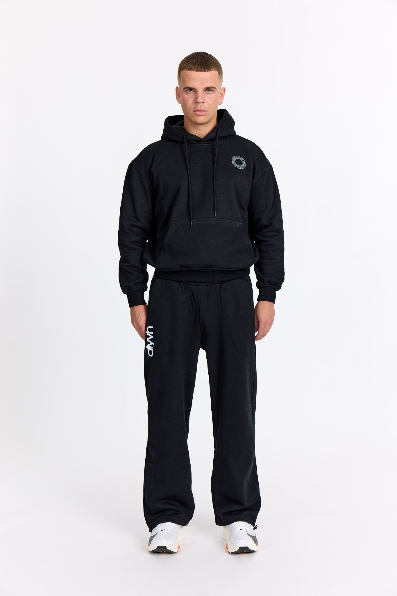 Hoodie - Sort - Alyvh