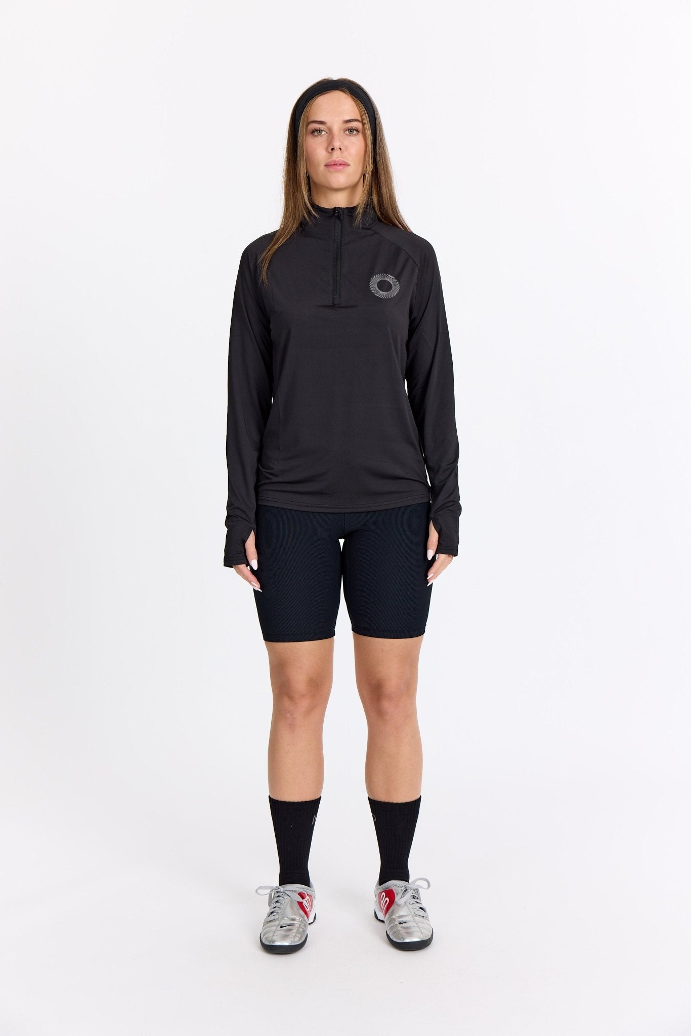 Identify Half - zip - Sort (Hvidt logo) - Alyvh