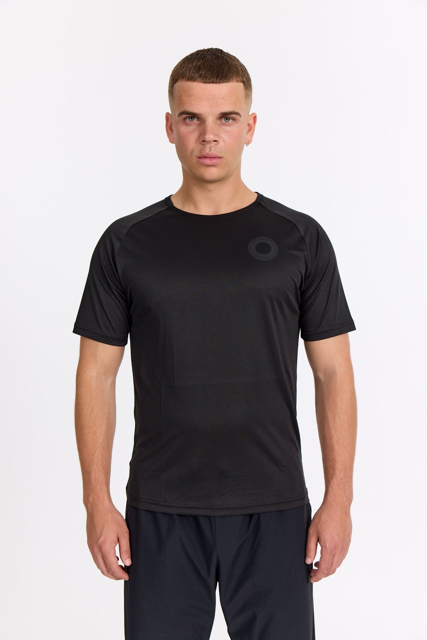 Letvægts Sports Tee - Sort - Alyvh