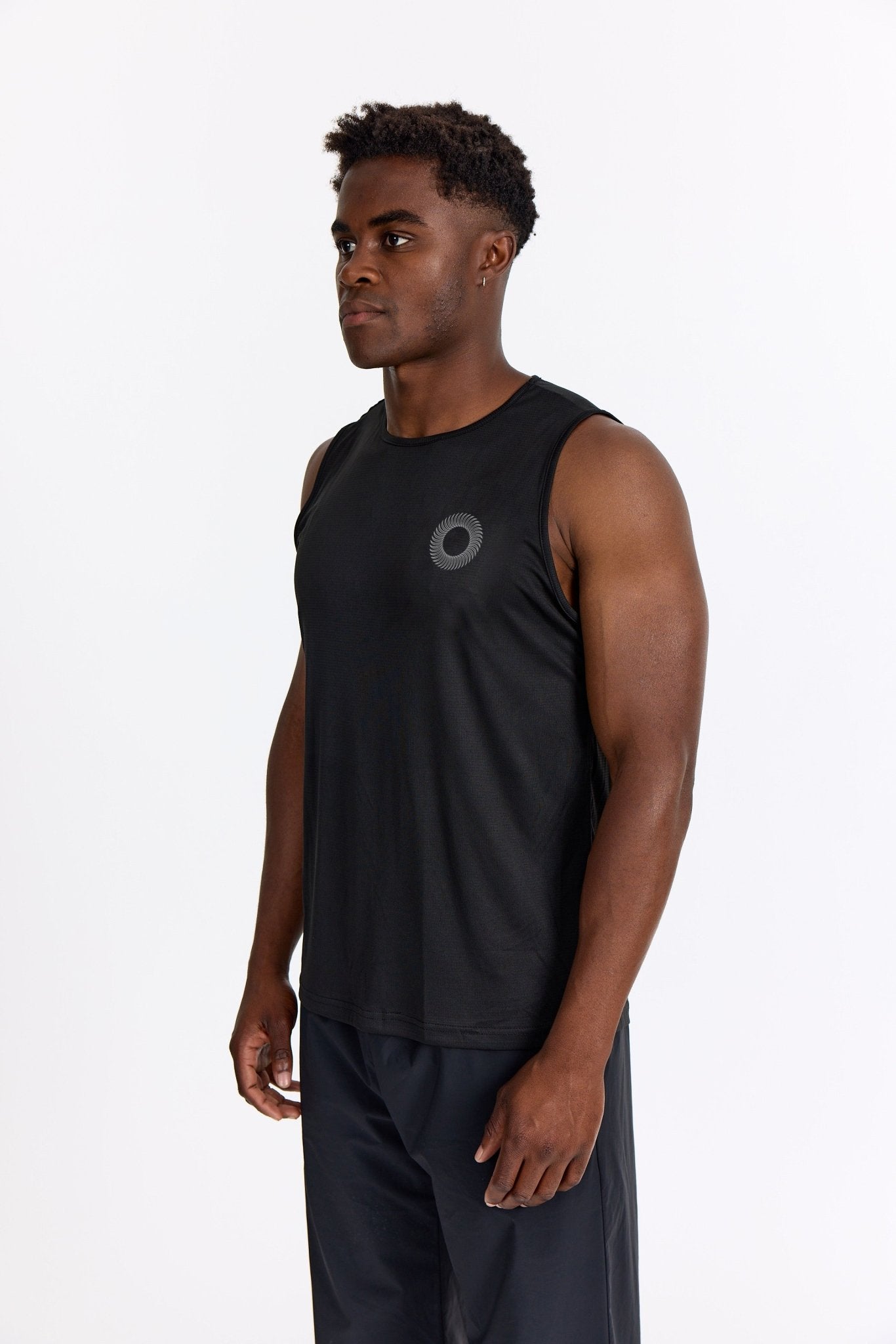 Tank top (Hvidt logo) - Alyvh